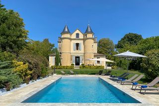 Chateau Seyches Aquitaine Olivers Travel 1