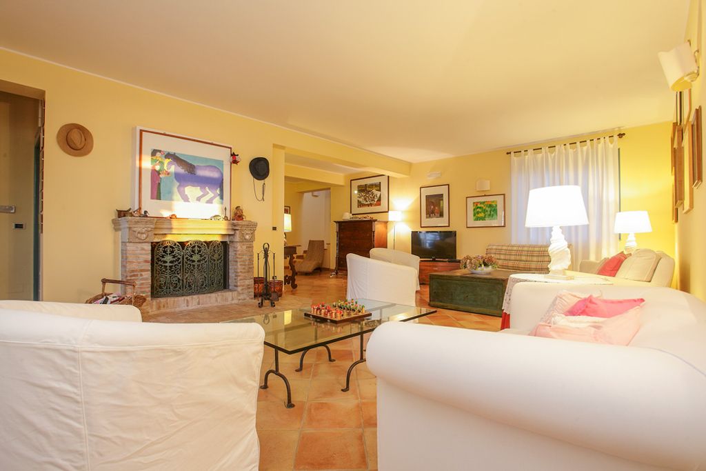 Villa di Sole Sicily Olivers Travels3