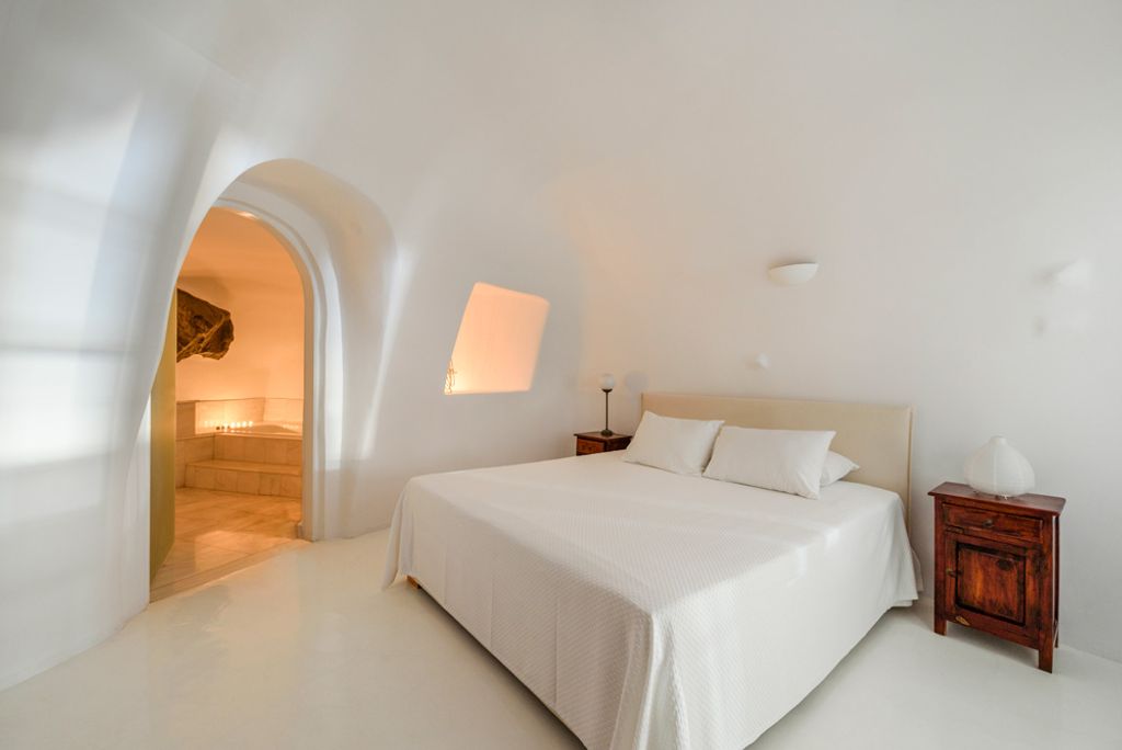 The Aspro Spiti Santorini Olivers Travels3