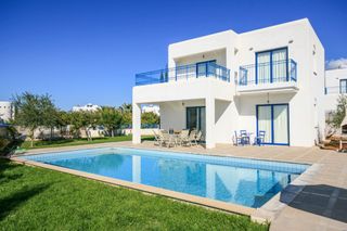 Villa Azzurro Paphos Olivers Travels 1