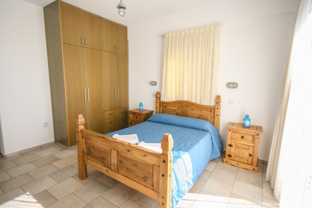 Villa Azzurro Paphos Olivers Travels 3