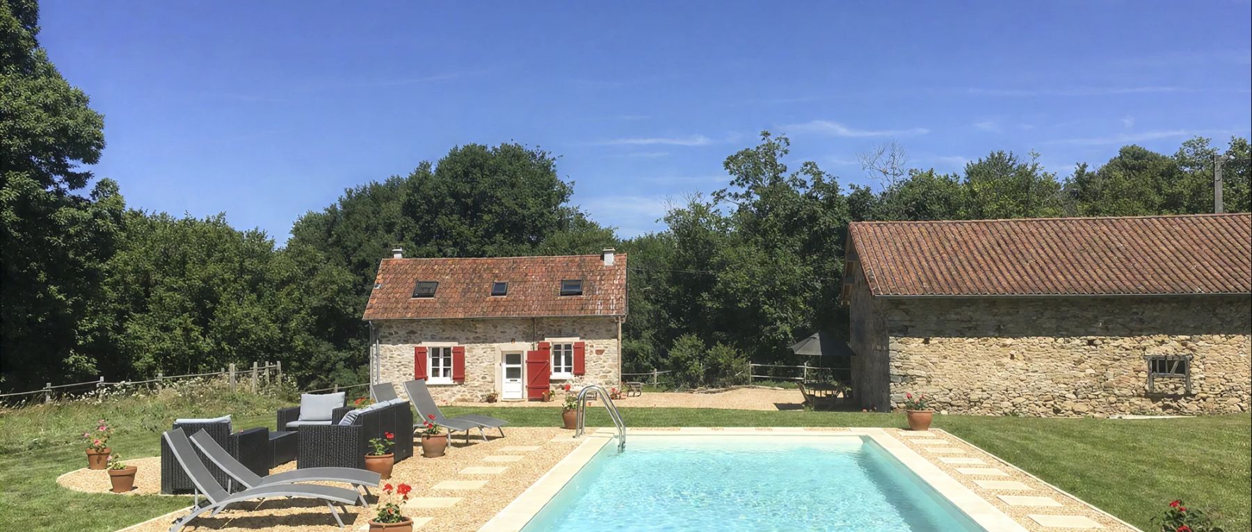 001 rouge cottage south west france olivers travels desktop center