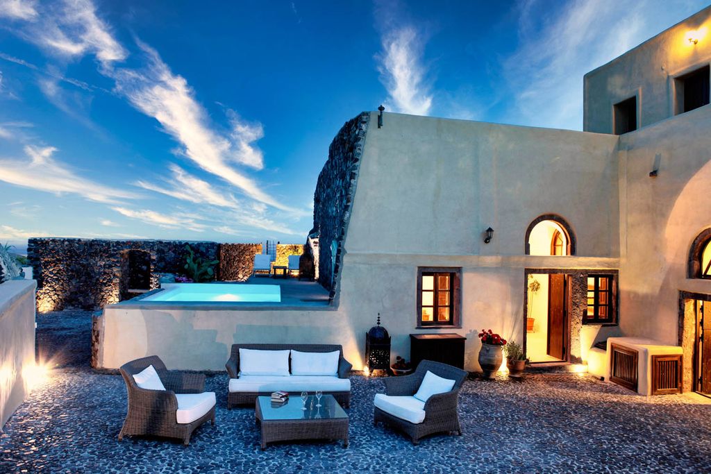 Villa Kyani Santorini Greece OliversTravels 1