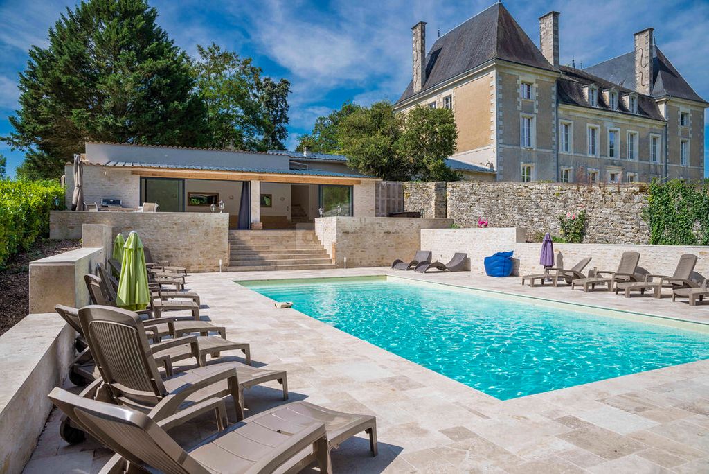 Chateau Paradis Aquitaine Olivers Travels2