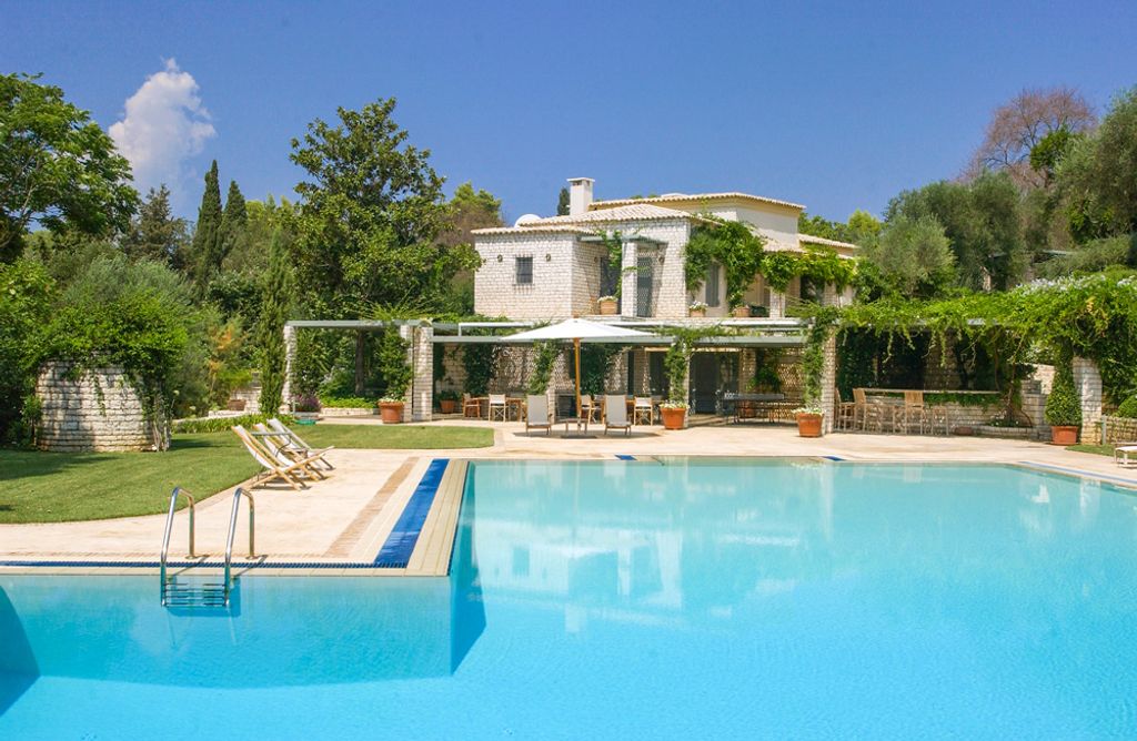 Kanoni estate Corfu Olivers Travels 1