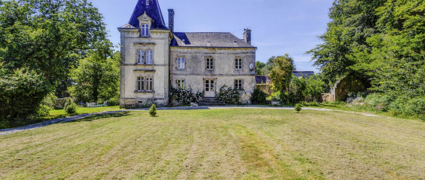 001 chateau lignol brittany the atlantic coast olivers travels desktop center