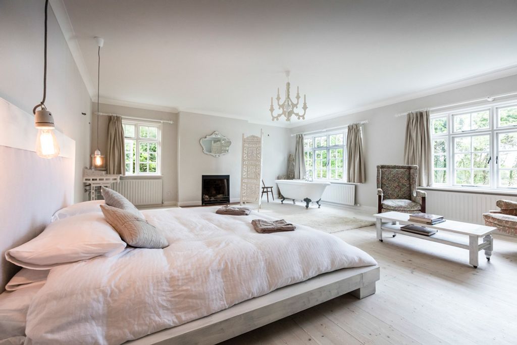 Bantry Bay House Ireland Olivers Travels 1 5
