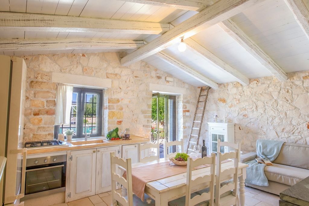 Trulli Rosalie Puglia Olivers Travels 3