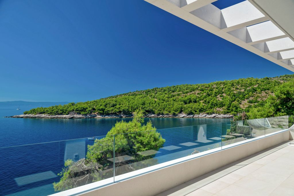 Villa Adriatica Dalmatia Olivers Travels5