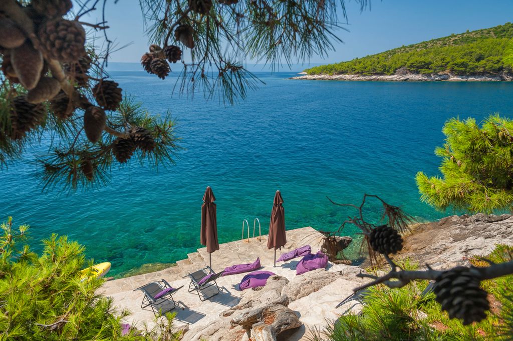 Villa Selca Dalmatia Olivers Travels2