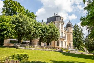 Chateau de Fremont Burgundy Olivers Travel 2