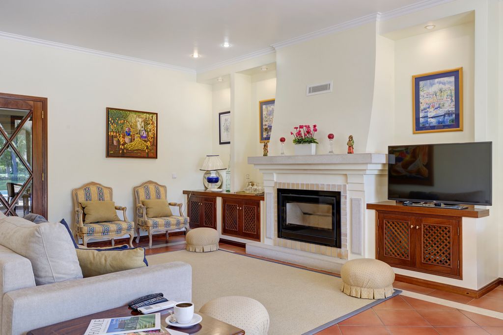 Villa Pinhal Vilamoura Olivers Travels3