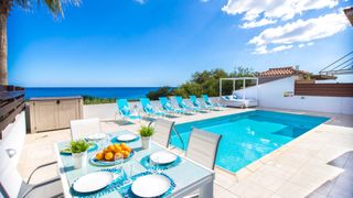 Villa Ayia Triada Cyprus Olivers Travels 16