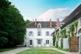 Chateau de Champ Carre Burgundy Olivers Travels1
