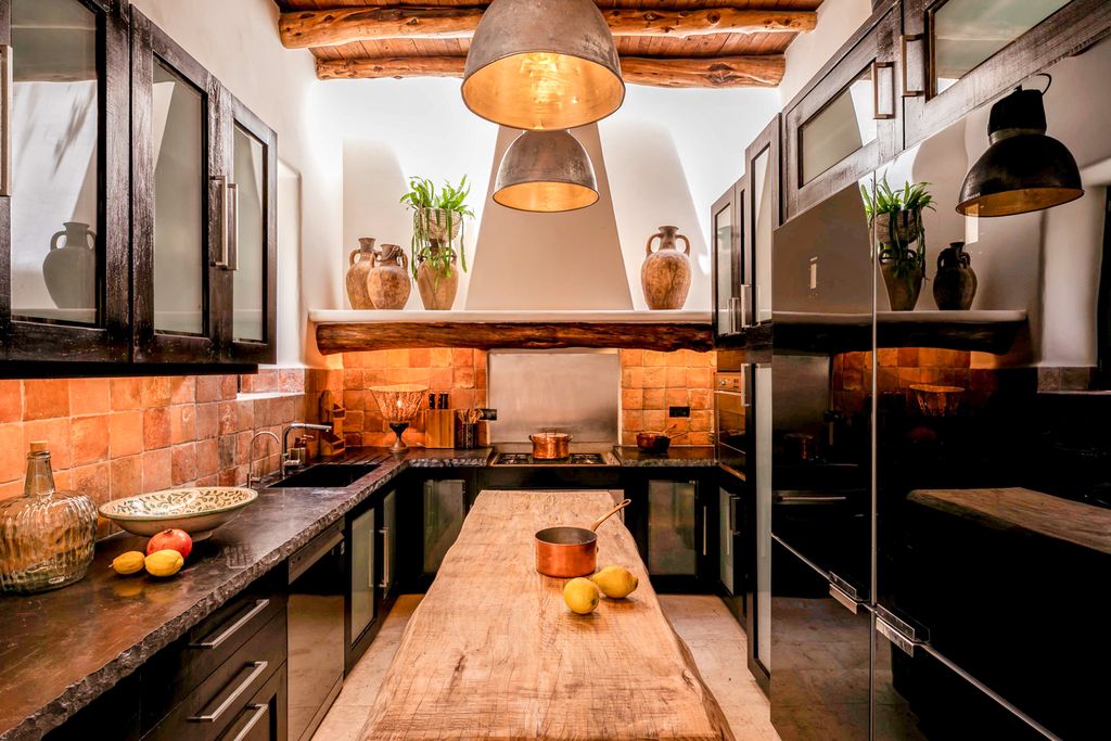 Villa Ermita Ibiza Olivers Travels 005.1