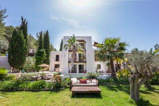 Villa Ermita Ibiza Olivers Travels 001