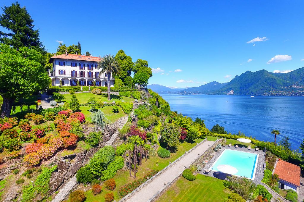 Villa San Giovanni Italian Lakes Italy OliversTravels 1