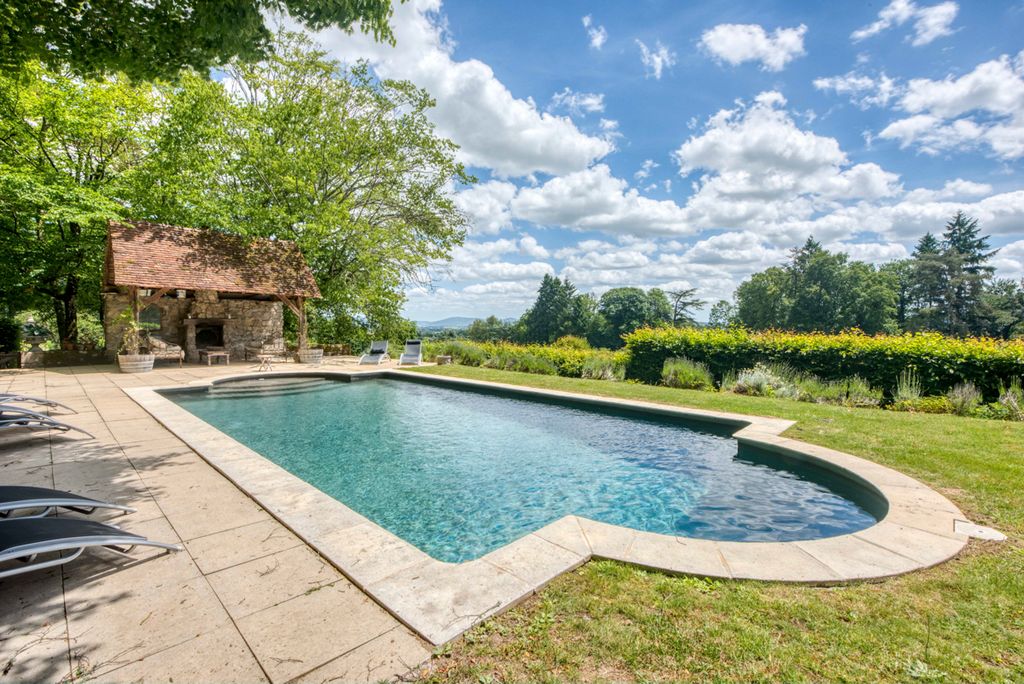 Le Grenou Burgundy Olivers Travels5