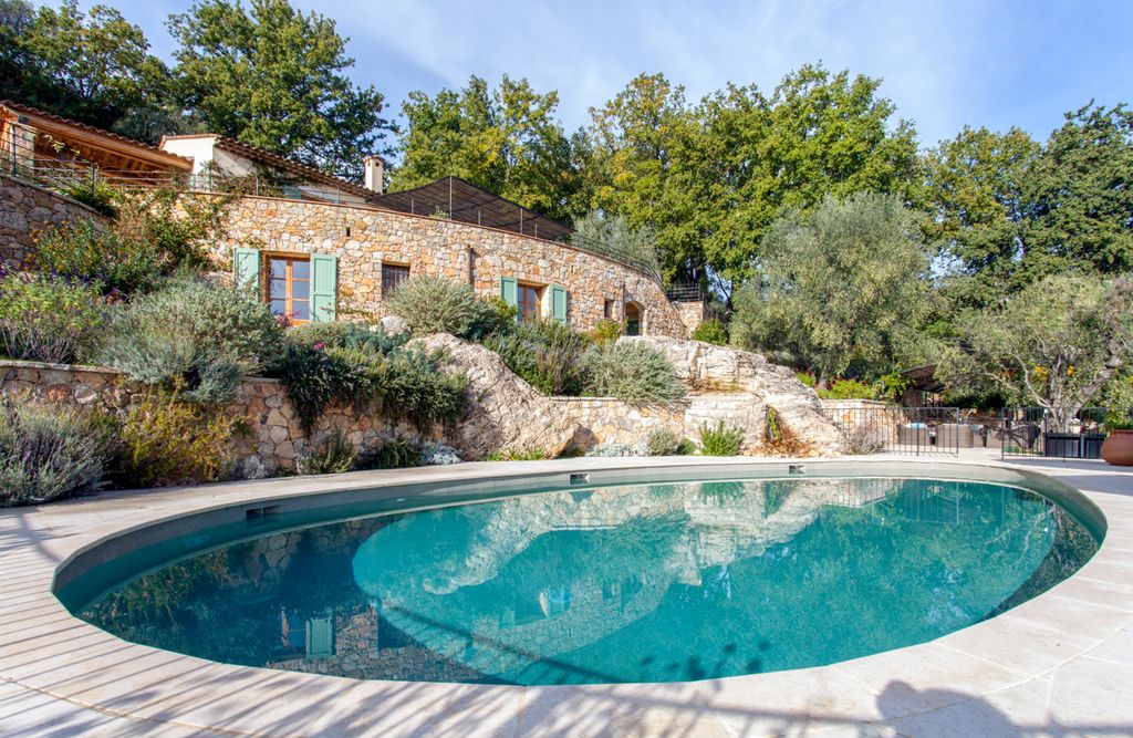 Villa Jolie French Riviera Olivers Travel 1 01