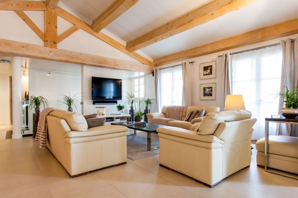 Villa Jolie French Riviera Olivers Travels 03