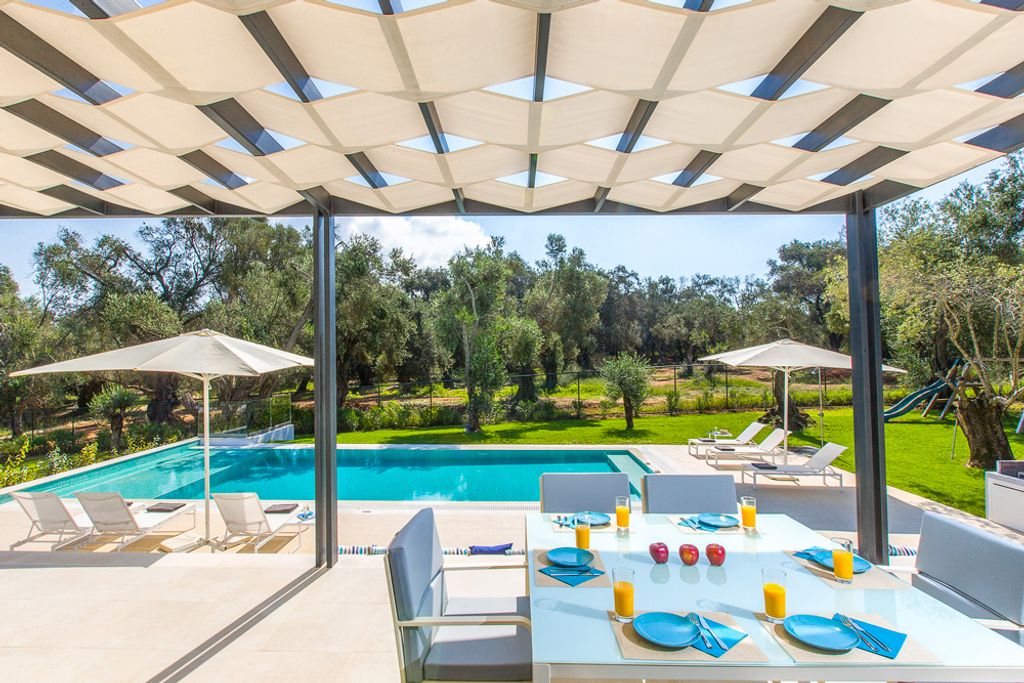 Villa Halikouna Corfu Olivers Travels 4