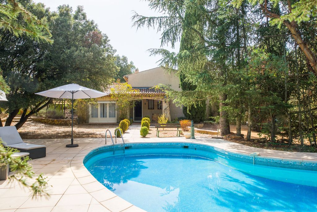 Villa des Pins French Riviera Olivers Travels 1