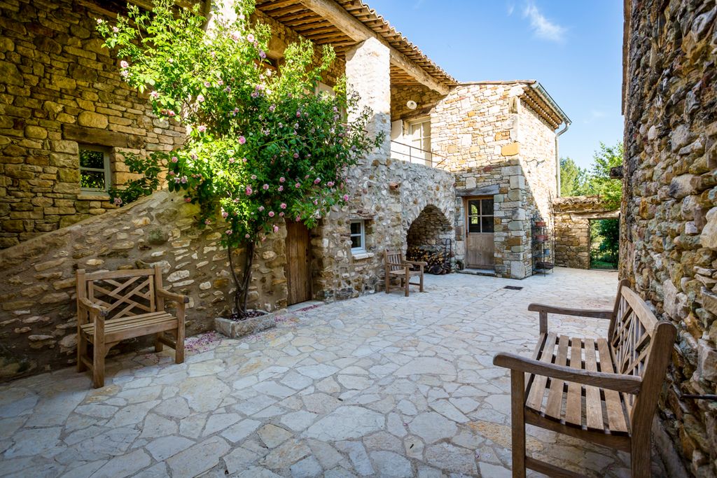 Le Hameau du Berger Provence Olivers Travels5