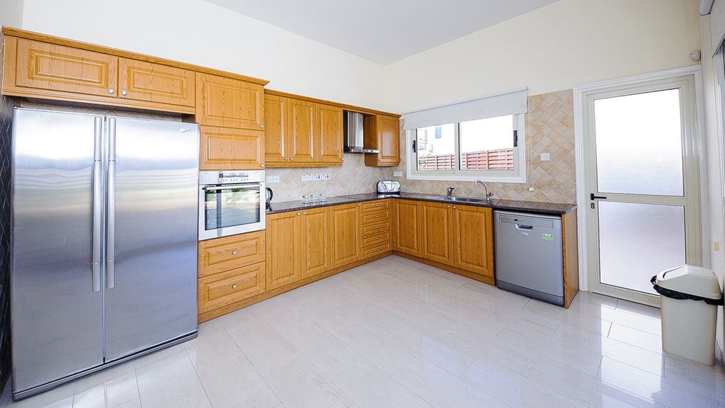 Villa Fig Tree Cyprus Olivers Travels 2  4 