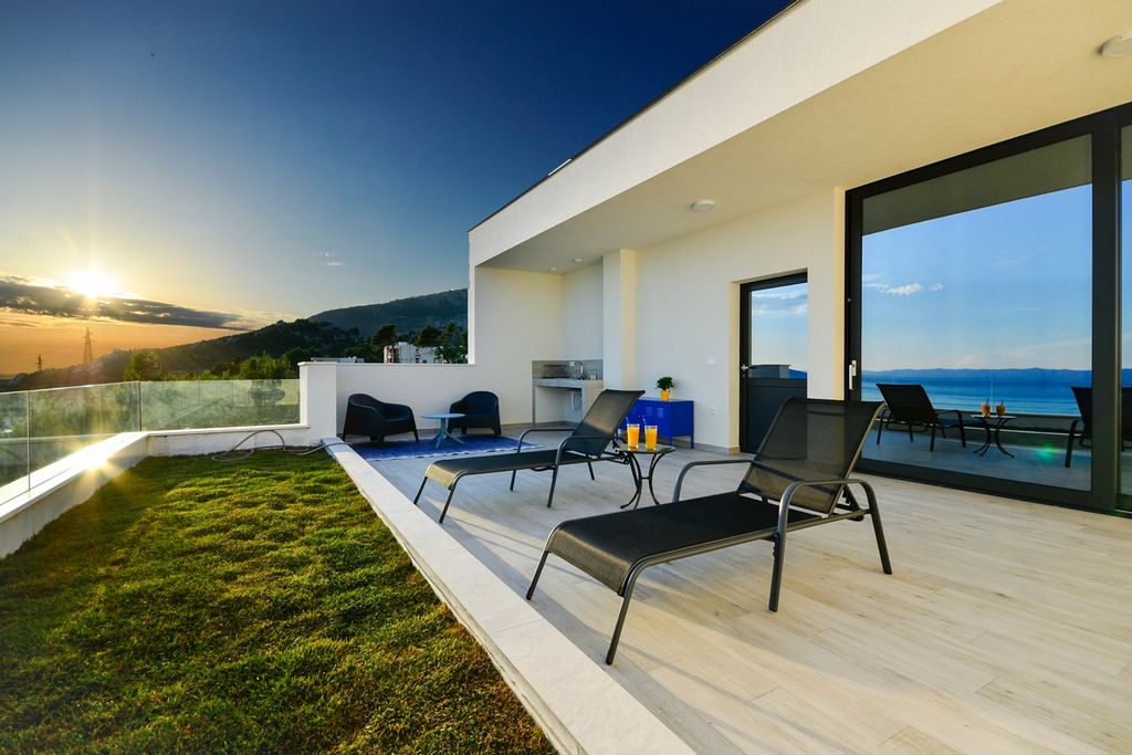 Villa Planina Dalmatia Olivers Travels5
