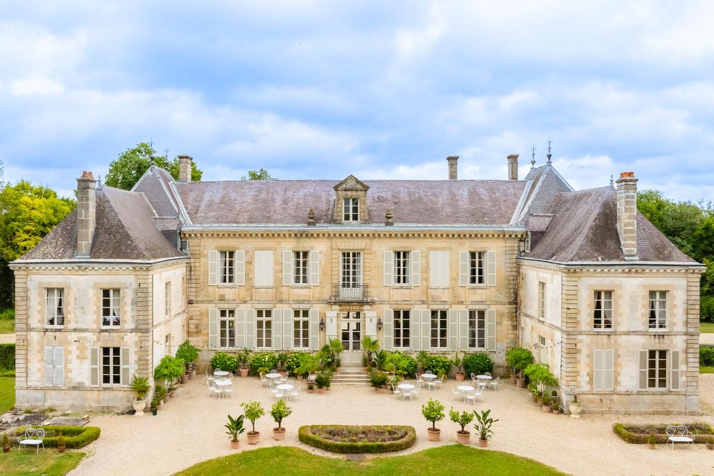 Chateau des Jaques Champagne OliversTravels 1