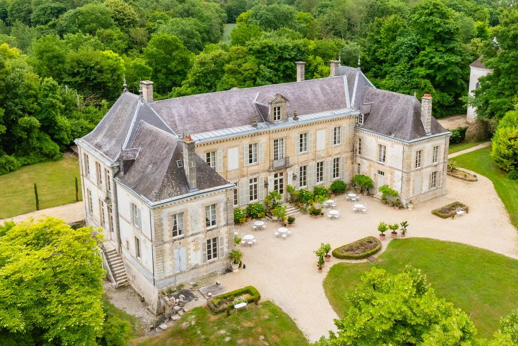Chateau des Jaques Champagne OliversTravels 2