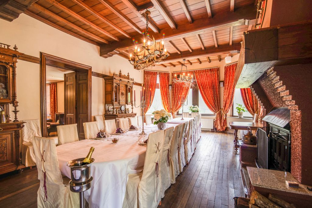 Chateau Ridou Champagne France Olivers Travels 3