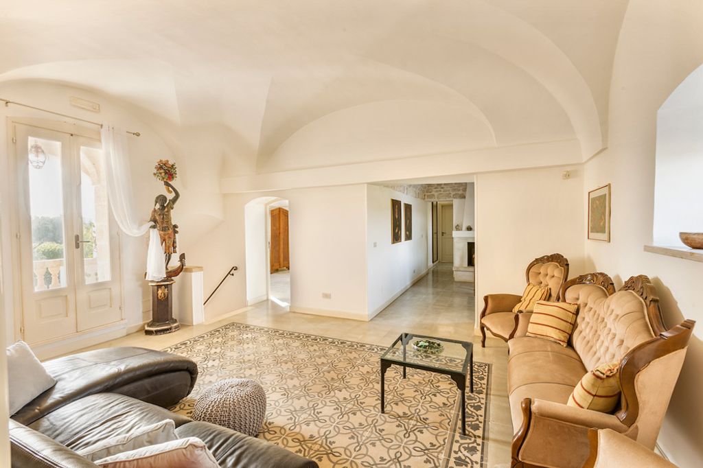 Casa Azzurra Puglia Olivers Travels 1  3 