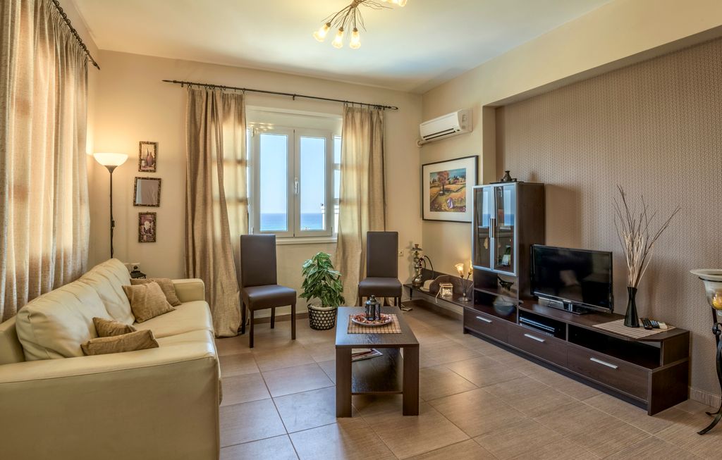 Villa Sfakaki Crete Olivers Travels3