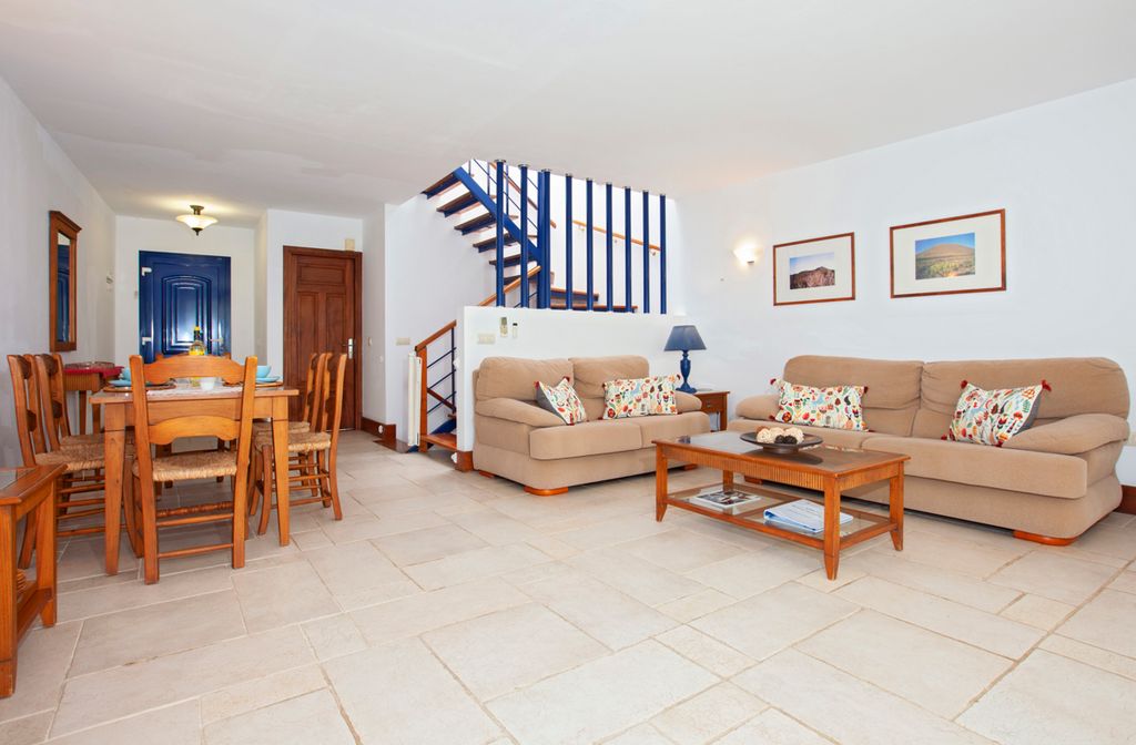Villa Estebana Lanzarote Olivers Travels2