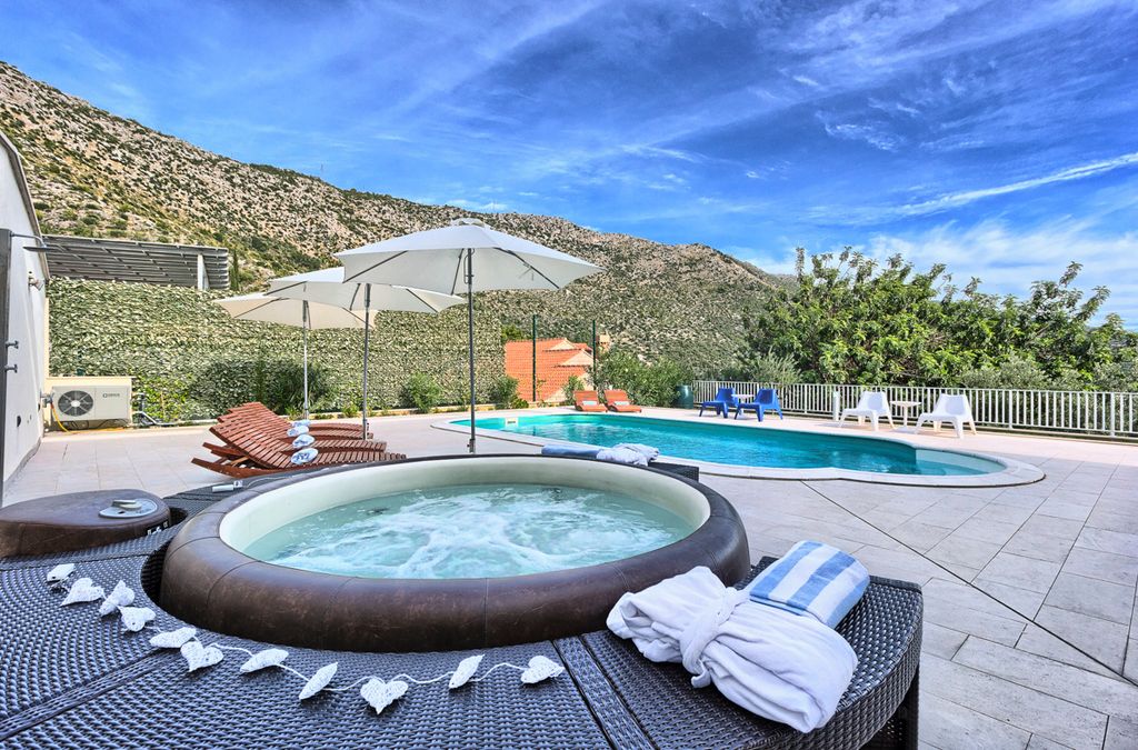 Villa Zaton Dubrovnik Olivers Travels5