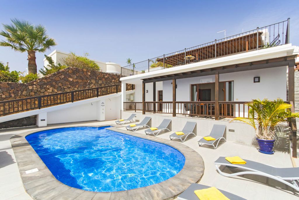 Casa Anahi Lanzarote Spain Olivers Travels 2
