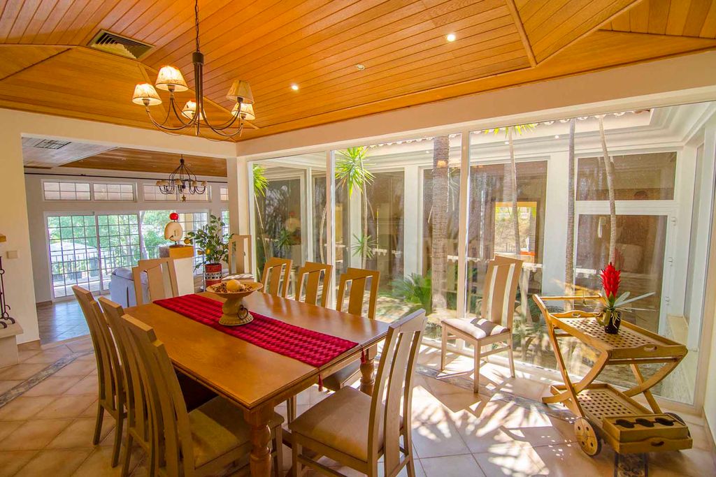 Villa Almancil Quinta Do Lago Olivers Travels 4