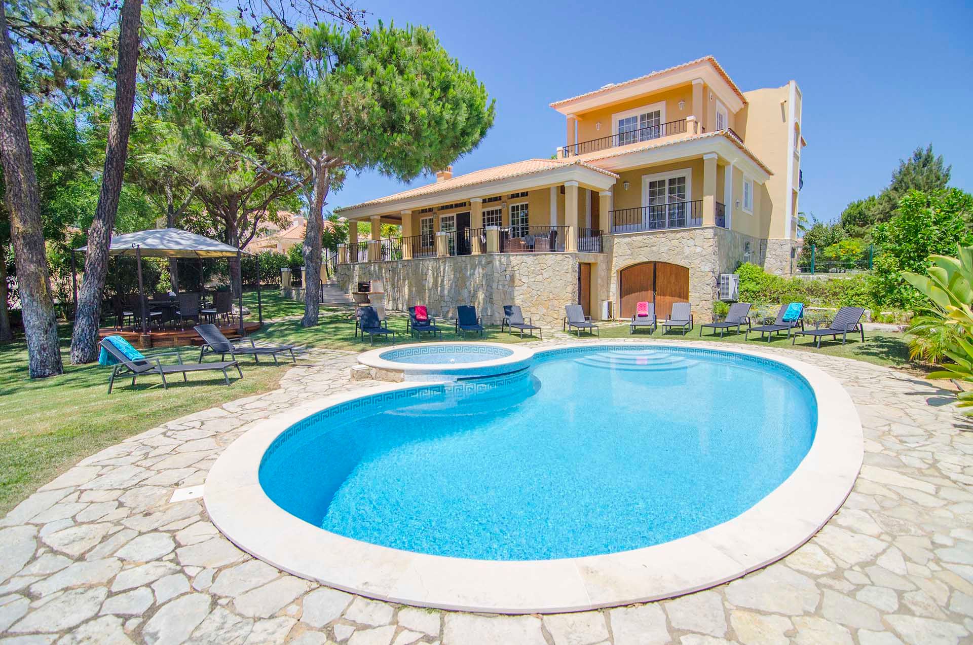Villa Almancil