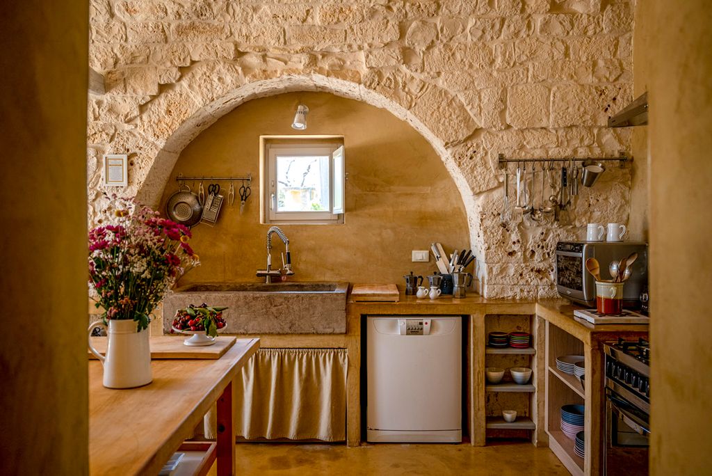 Trulli Carmina Puglia Olivers Travels 05