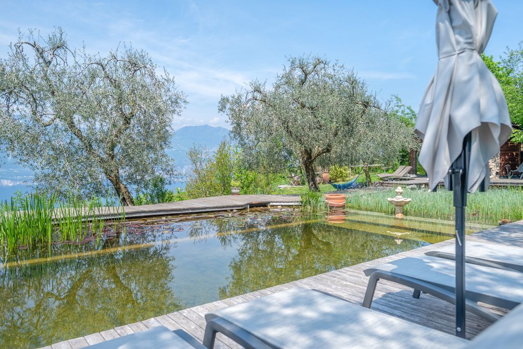 Villa Regina LakeGarda Italy OliversTravels 2