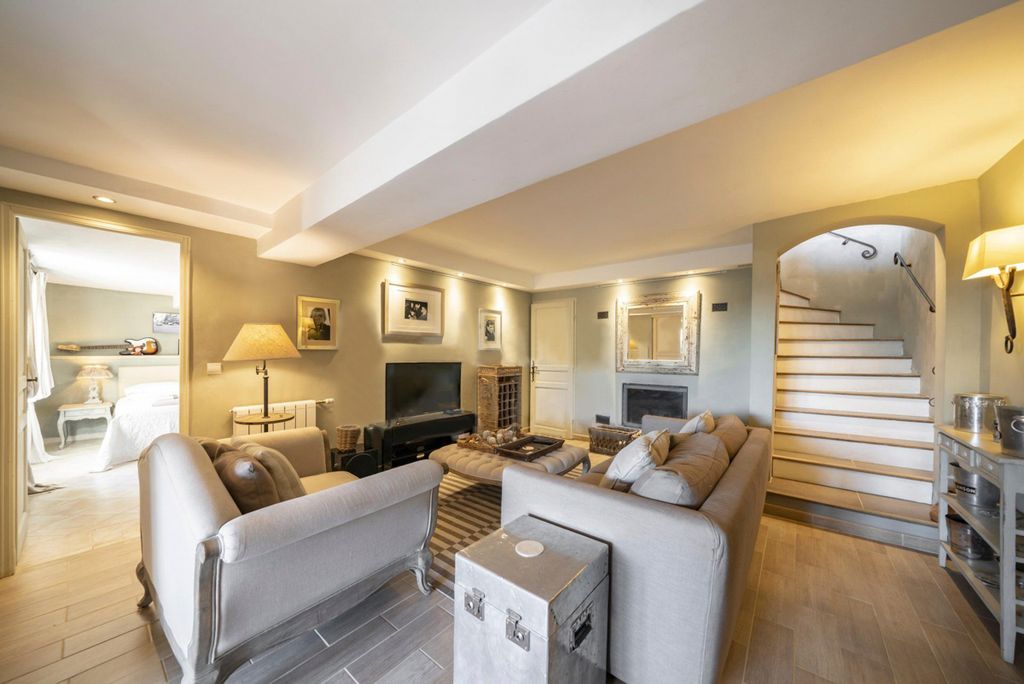 Villa Lunetta French Riviera Olivers Travel3
