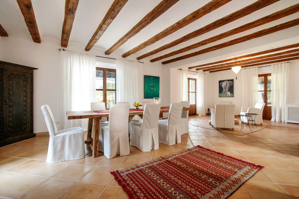 Villa Carme Mallorca Olivers Travels 4 01