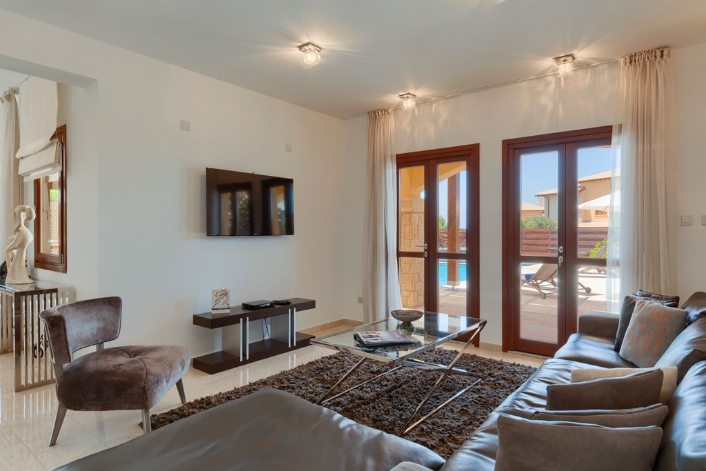 Villa Elodie Aphrodite Hills Olivers Travel3