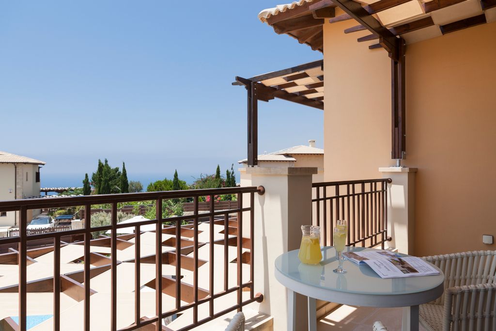 Villa Elodie Aphrodite Hills Olivers Travel5