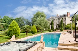 Chateau de la Porte Loire Valley Olivers Travels 1