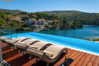 Villa Vala Dalmatia Brac Olivers Travels  2 
