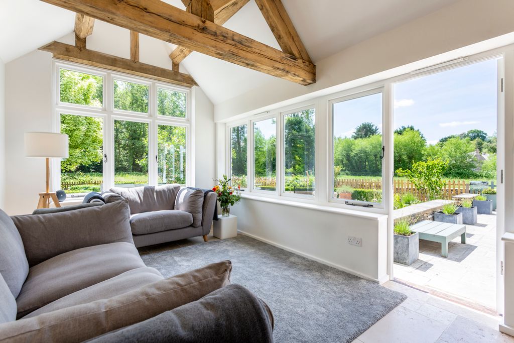 The White Cottage Cotswolds Olivers Travel 3