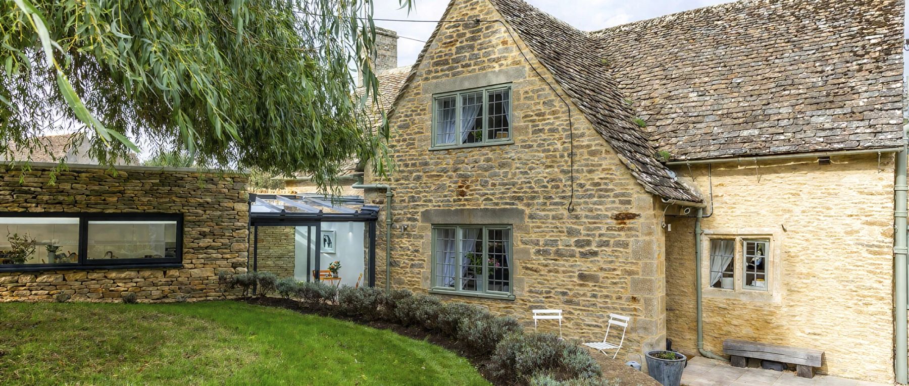 001 the cobblers cottage england olivers travels desktop center