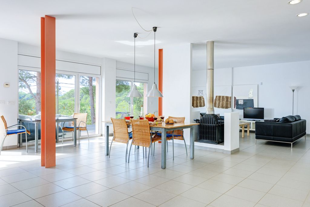 Villa Siempre Costa Brava Olivers Travels 4